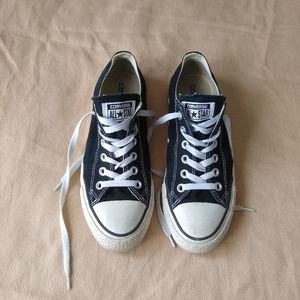 Converse low tops